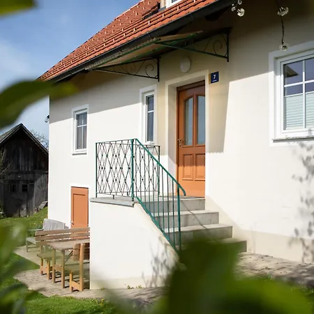 Nuova Via Holiday home Griffen