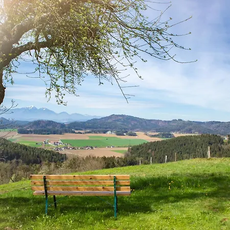 Nuova Via Holiday home Griffen