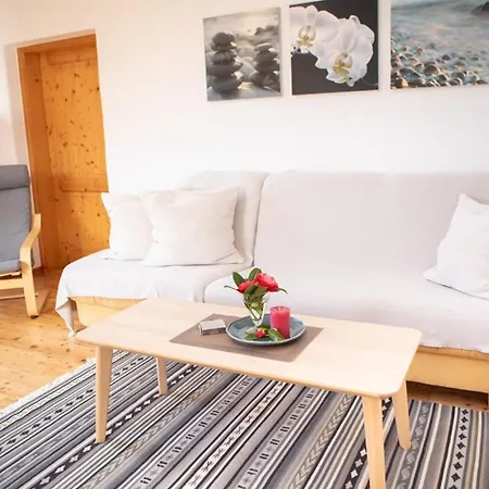 Semesterbostad Nuova Via *